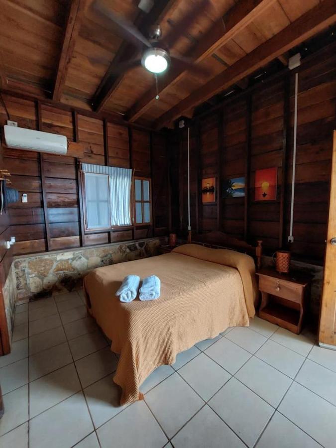 Sunset Bay B&B Brig Bay Ngoại thất bức ảnh