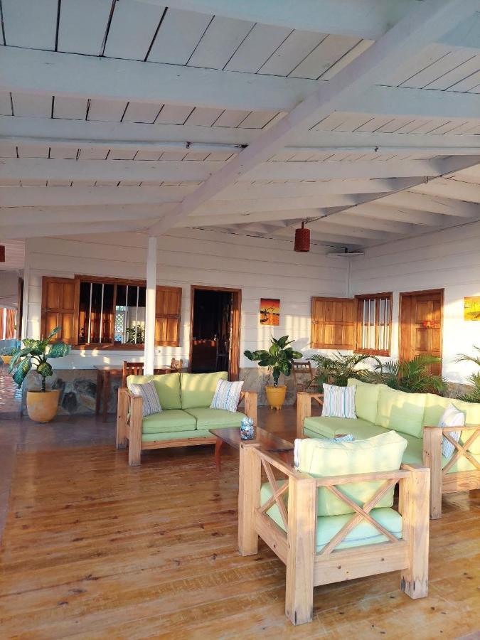 Sunset Bay B&B Brig Bay Ngoại thất bức ảnh